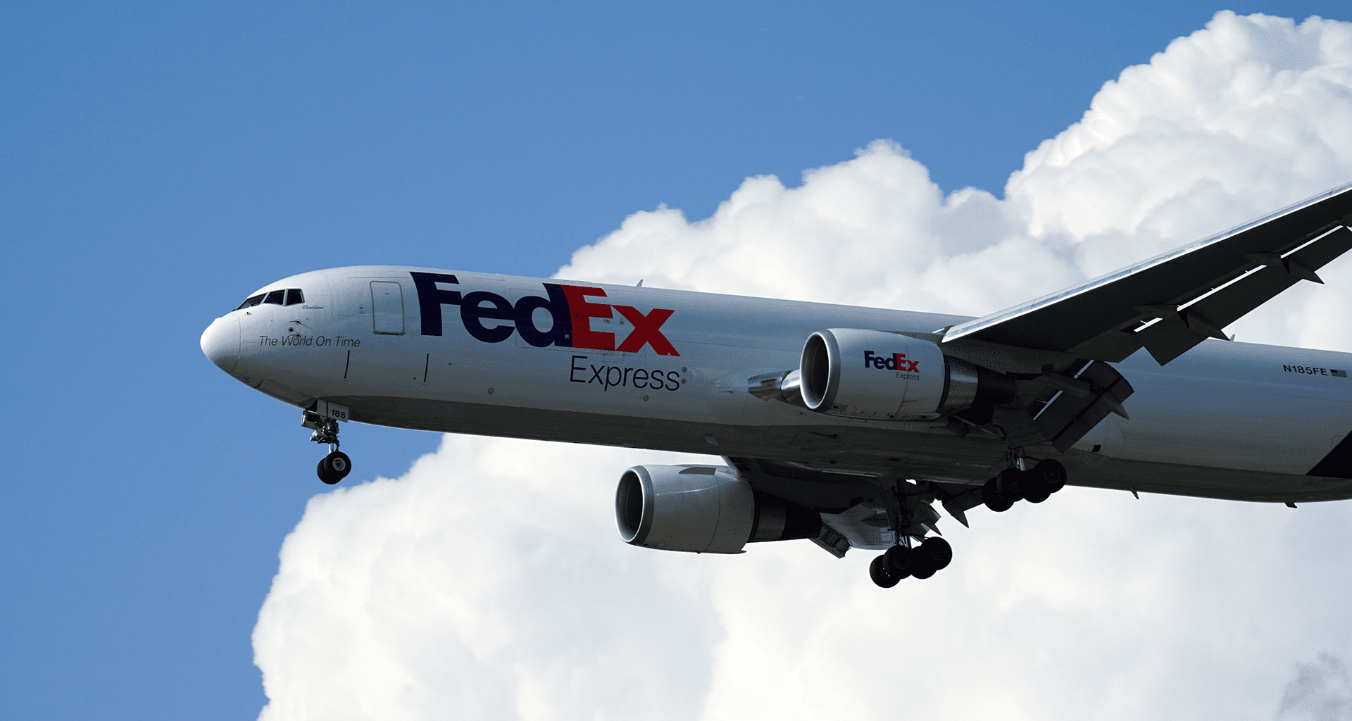 expedited-parcel-shipping-in-canada-types-costs-and-carriers